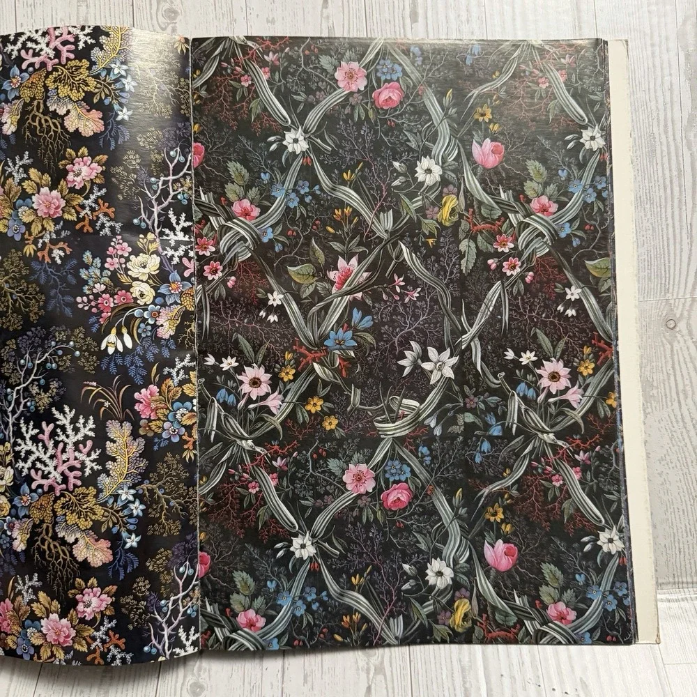 N/A giftwraps by